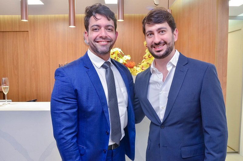 Nicolai Mascarenhas e Felipe Amoedo                             